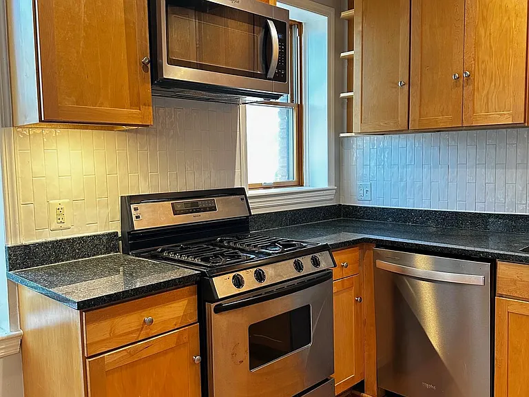 1101 Fairmont St NW #7 — Photo 13
