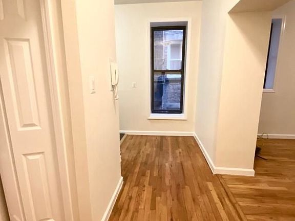 3rd image of 46 W 73rd St APT 3A