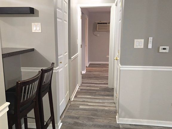 5th image of 213 E Liberty St APT 8