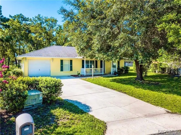 996 W Colbert Ct, Beverly Hills, FL 34465