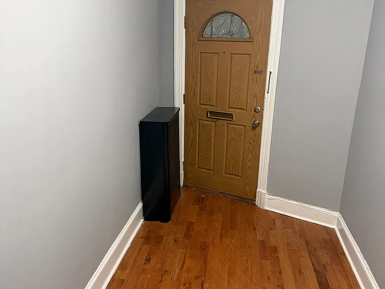917 Ingraham St NW #1 — Photo 5