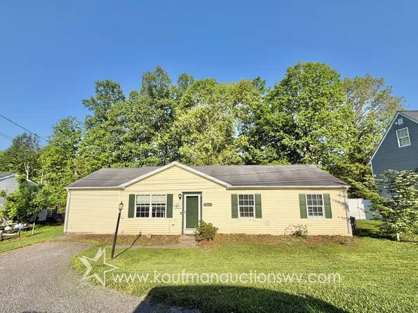 69 Woodside Ln, Bridgeport, WV 26330