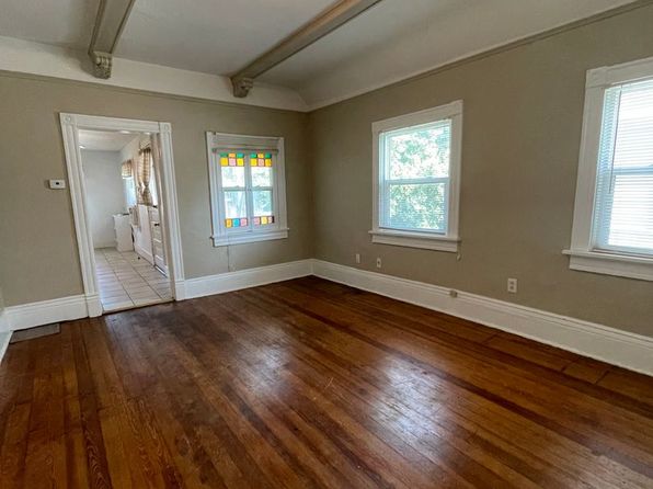 613 Exchange St #3