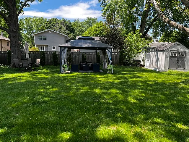 261 Bay Colony Dr — Photo 21