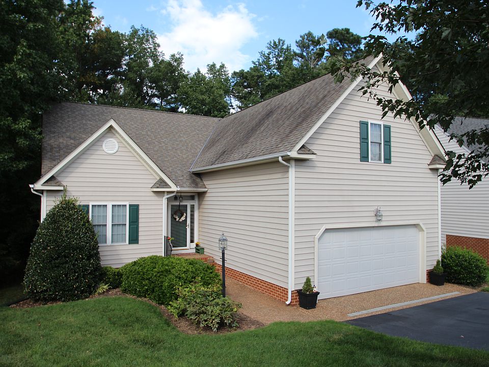 1st image of 2832 Fairway Homes Way