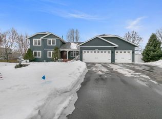 10050 Fox Run Cv, Woodbury, MN 55129