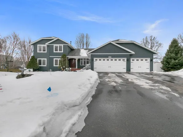 10050 Fox Run Cv, Woodbury, MN 55129