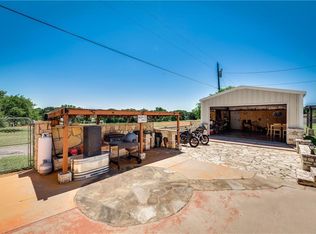 625 Nimmo Ct, Granbury, TX 76048
