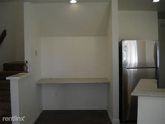 4th image of 1262 River Glen Row Unit 24