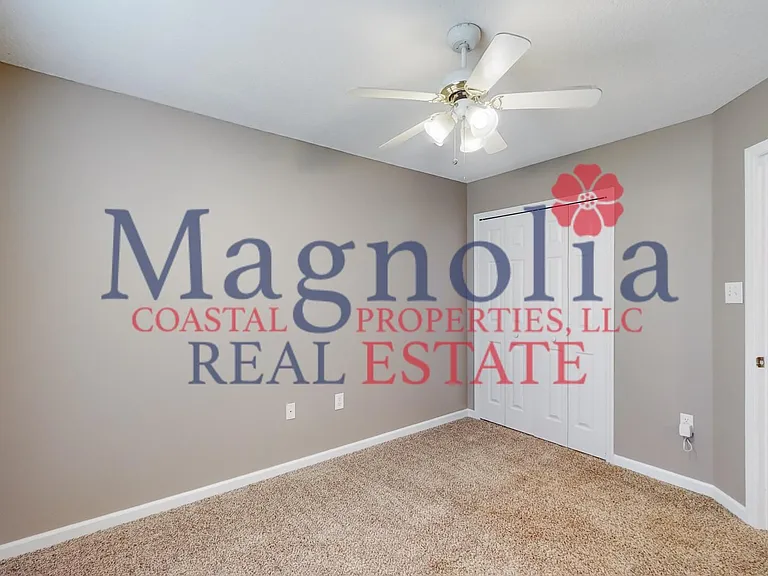 145 Hope Creek Dr — Photo 16