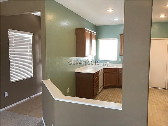 3rd image of 3457 Flinthead Dr