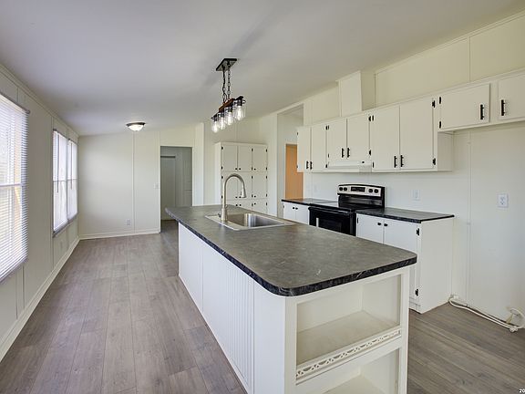 5th image of 1885 Marion