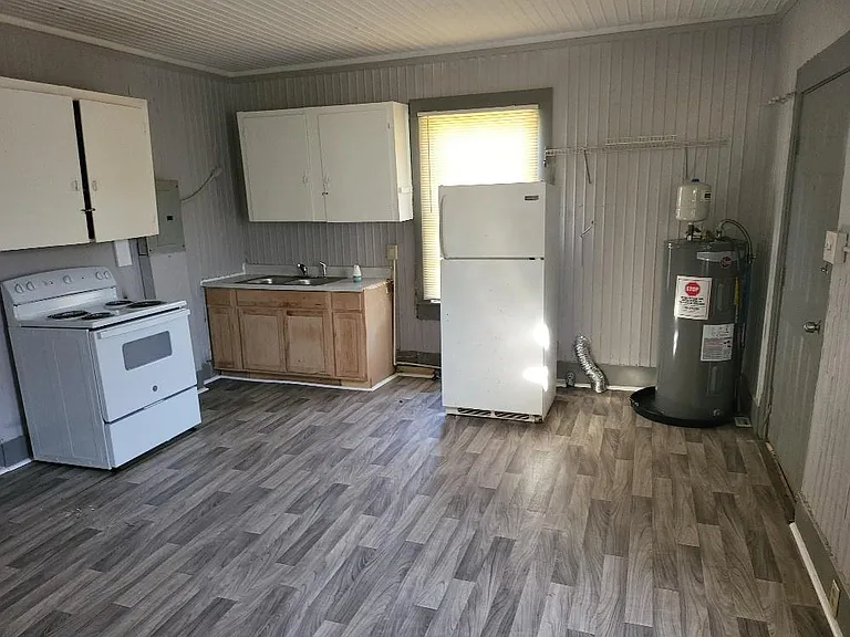 3503 Grote St SW #2 — Photo 1