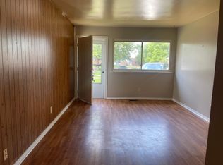 802 Fairlawn Ct, Evansville, IN 47711