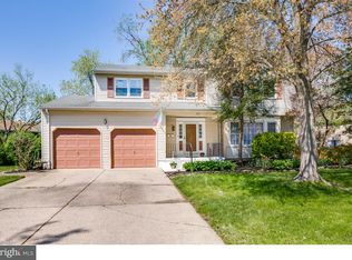 107 Dorchester Rd, Mount Laurel, NJ 08054