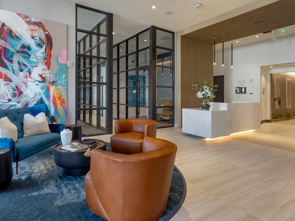 18401 W Dixie Hwy, Miami, FL 33180