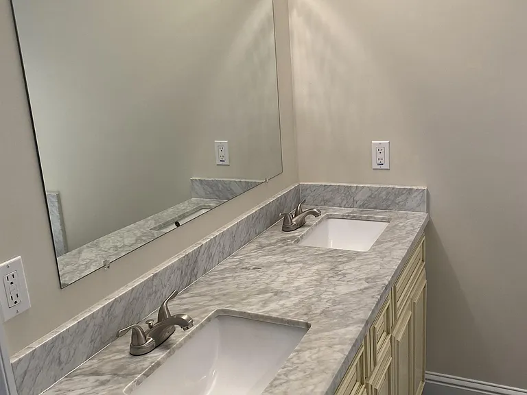 247 Oak Dr — Photo 6