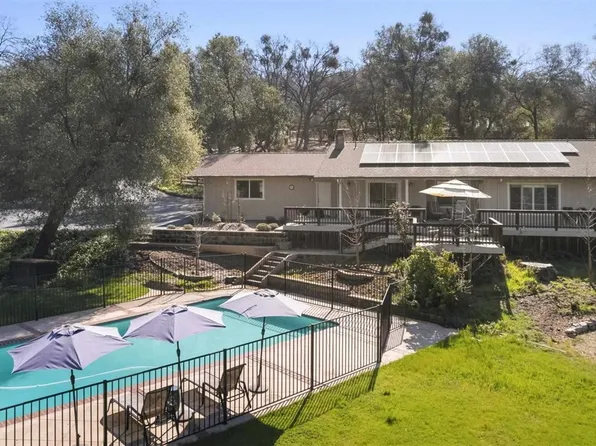 18280 Avenida Bonita, Sonora, CA 95370