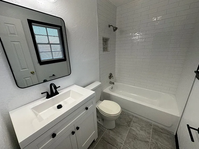 5513 Alvarado Rd — Photo 14