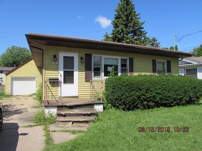 1427 Hazel St, Oshkosh, WI, 54901
