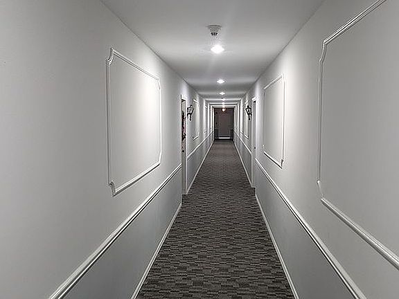 5th image of 539 Coeur De Royale Dr APT 303