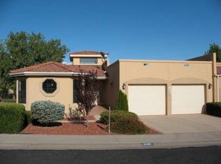 2361 N Suntuoso Ct, Farmington, NM 87401
