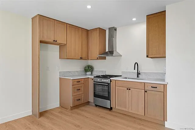 5612 Zircon St #B — Photo 3