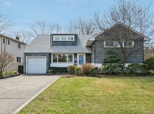 168 Glenmore Street, East Williston, NY 11596