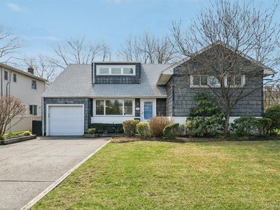 168 Glenmore Street, Williston Park, NY, 11596