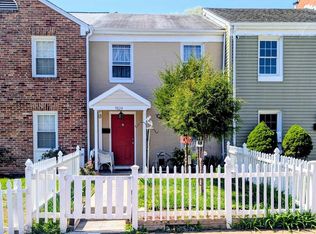 9824 Town Ln, Manassas, VA 20110