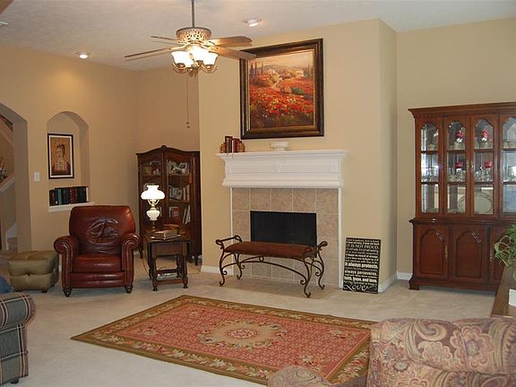 2nd image of 10807 Millridge Pines Ct