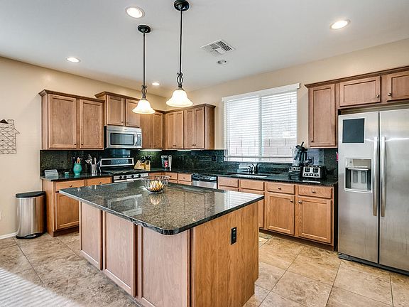 5th image of 3381 E Marlene Dr