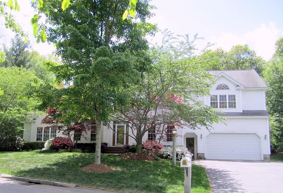 1st image of 30 Southwood Dr