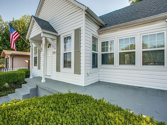 3rd image of 10310 Country Club Dr