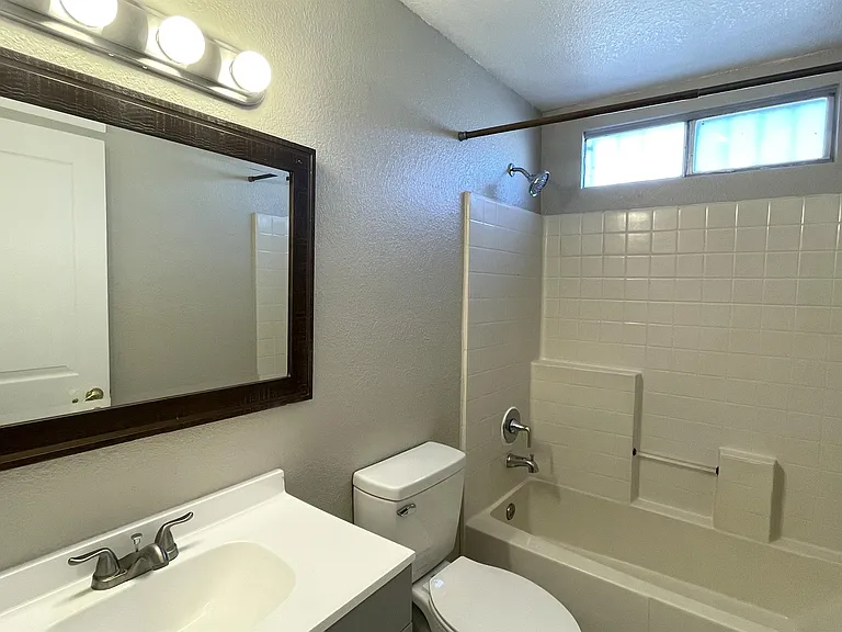11040 Sunshine Ct #1 — Photo 14