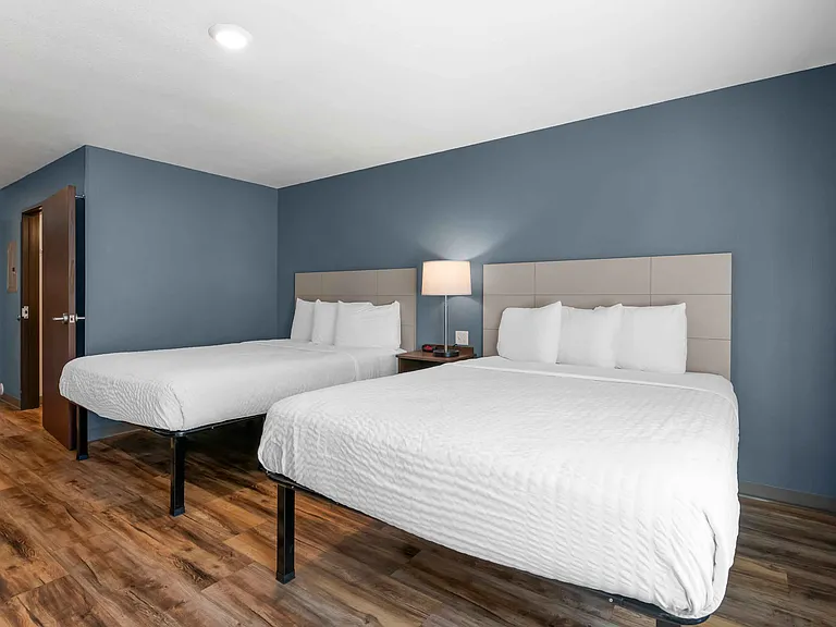 Studio Suite - 2 Queen Beds