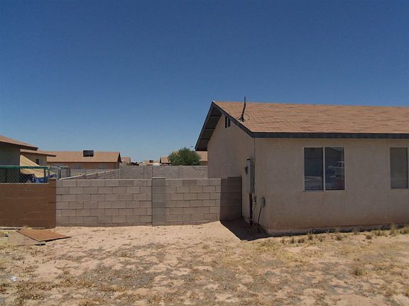 4th image of 8772 E 39th Pl