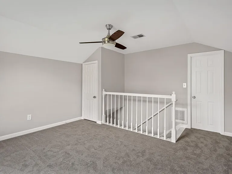 1137 Brentwood Point — Photo 27