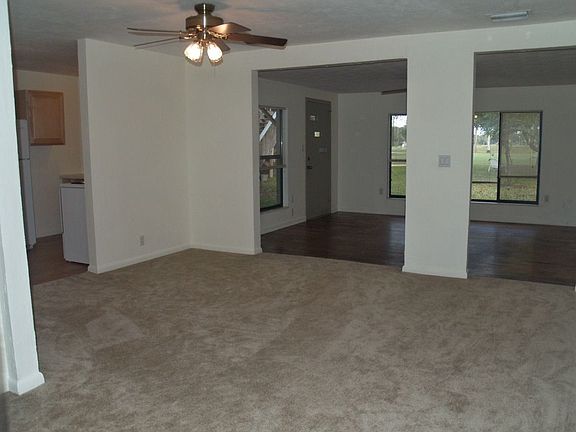 Dining - living (3417 apt)