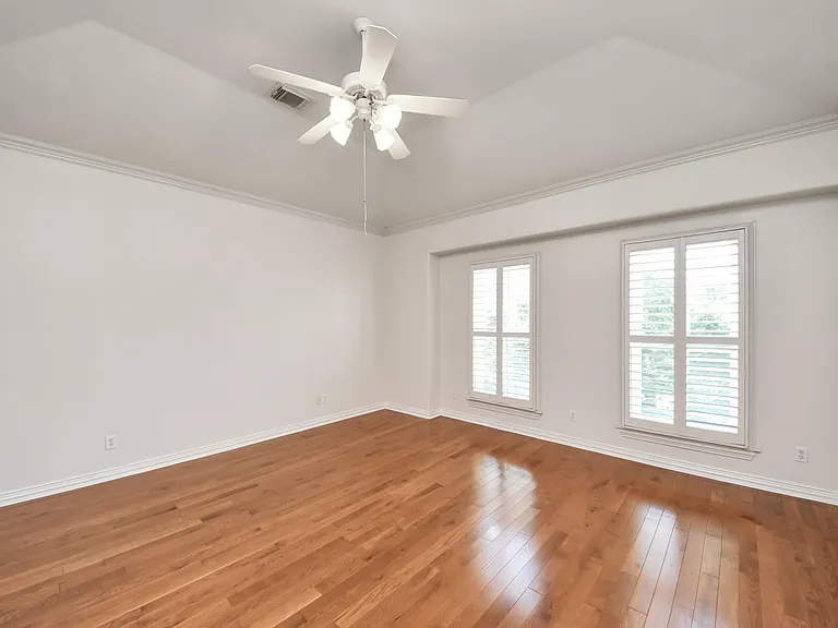 1912 Greenwich Place Dr — Photo 17