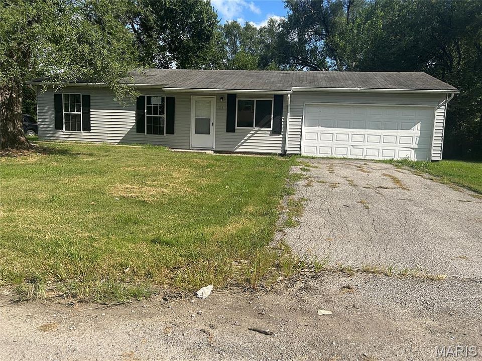 1st image of 124 Lazarcheff Dr