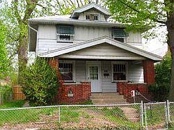 1st image of 609 N Oakland Ave