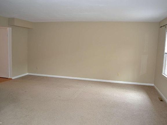 2nd image of 5823 Wyomissing Ct
