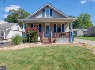 9 Wilson Ave, Leola, PA 17540