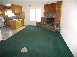 3rd image of 3404 S Airport Way