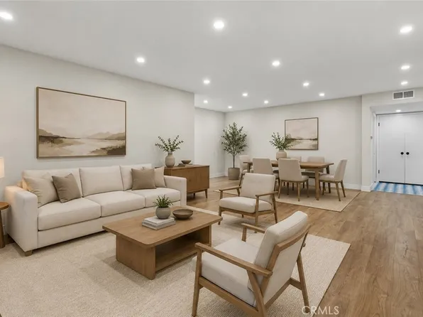 6752 Hillpark Dr APT 303, Los Angeles, CA 90068