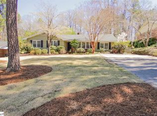 18 Selwyn Dr, Greenville, SC 29615