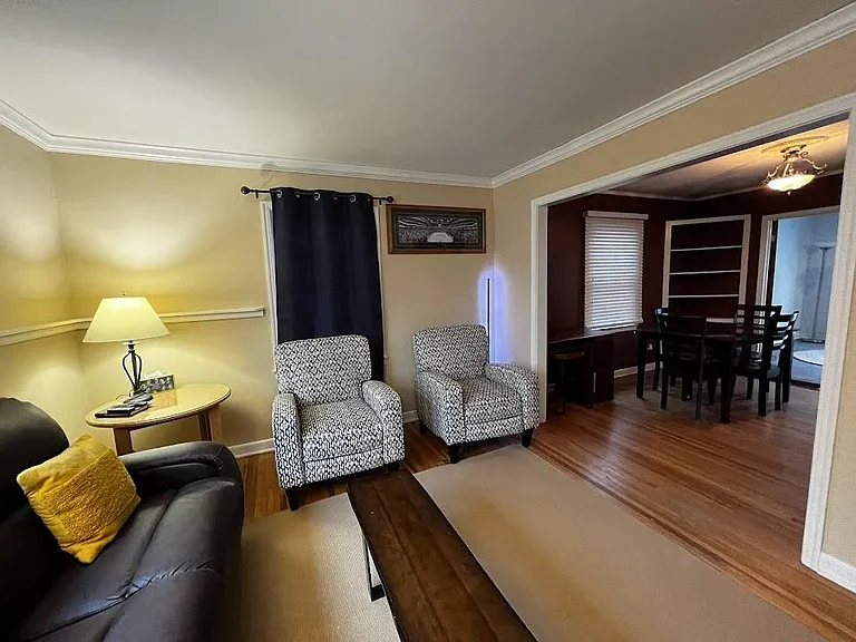 Living room, furnished