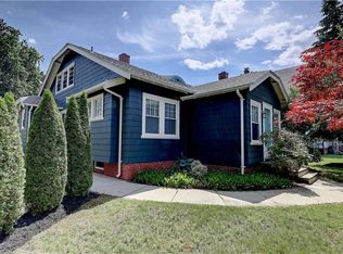 180 Shaw Ave, Cranston, RI 02905