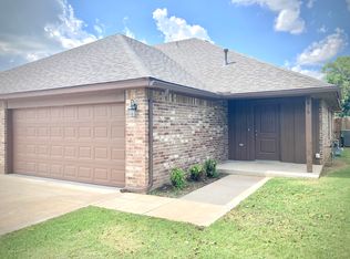 1315 E Ash St, El Reno, OK 73036